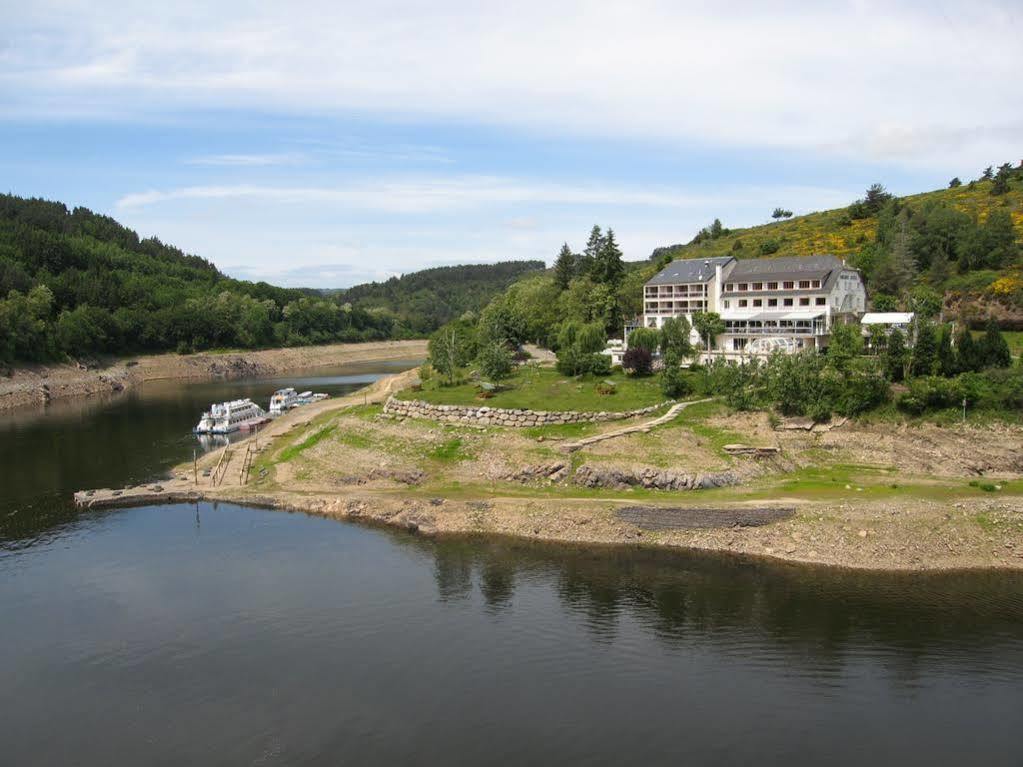 Logis Garabit Hotel Экстерьер фото