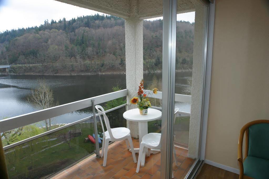 Logis Garabit Hotel Экстерьер фото