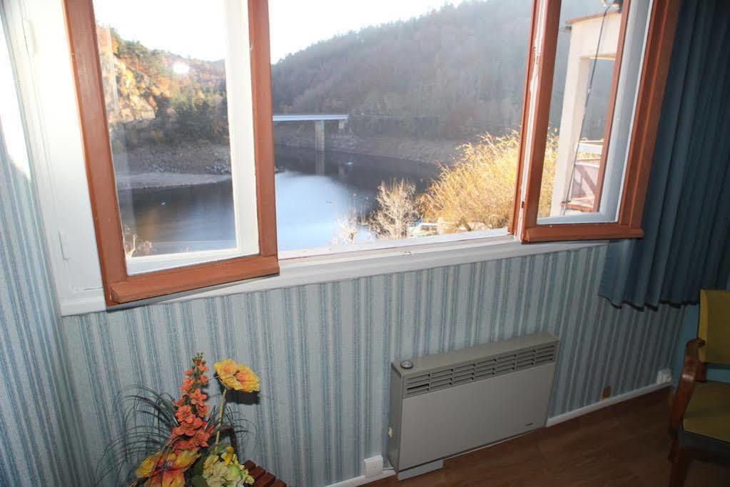 Logis Garabit Hotel Экстерьер фото